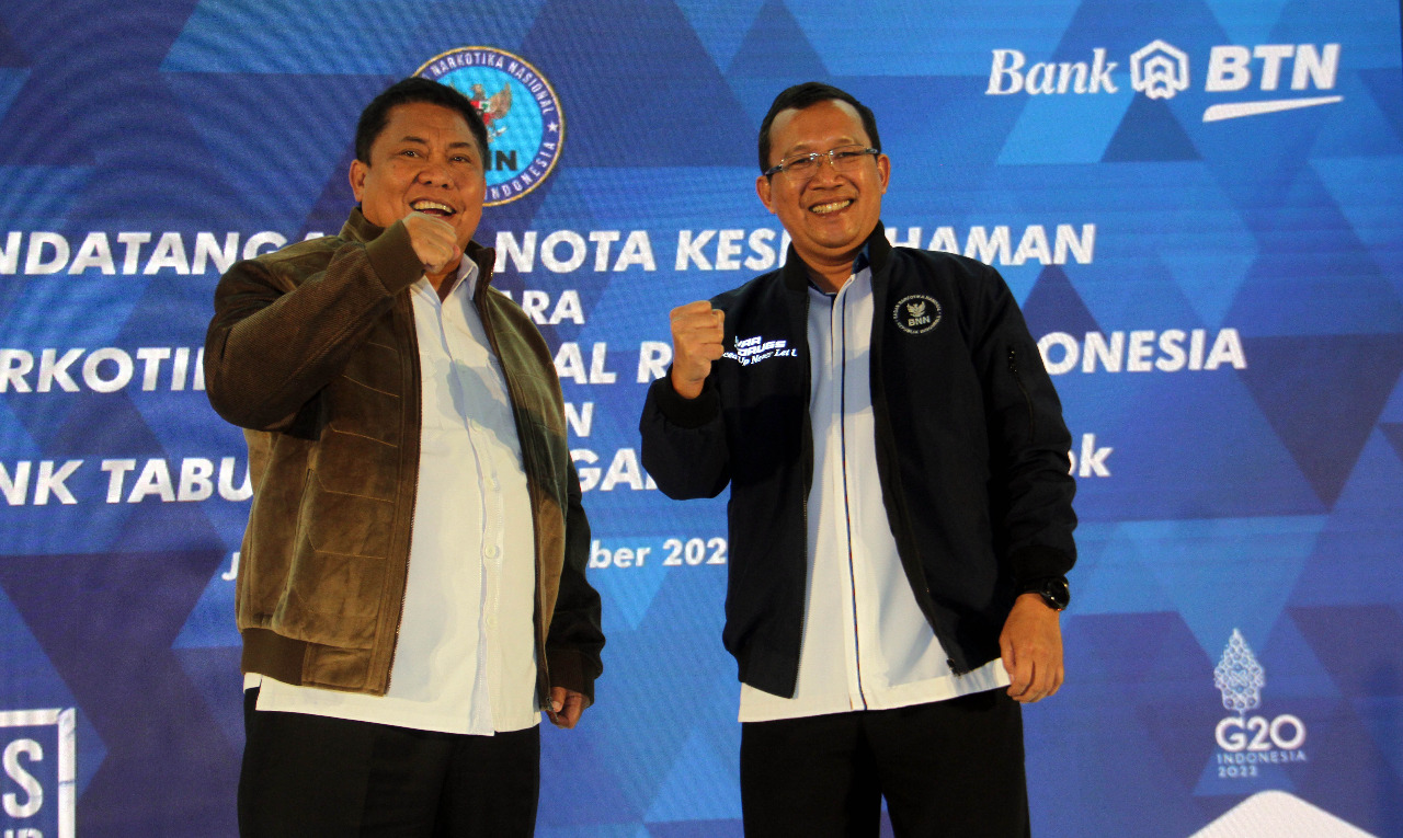 Kemitraan tersebut ditandai dengan penandatanganan Nota Kesepahaman (Memorandum of Understanding/MoU) oleh Direktur Utama Bank BTN Haru Koesmahargyo dan Kepala BNN Komjen Pol Petrus R. Golose di Menara BTN, Jakarta.